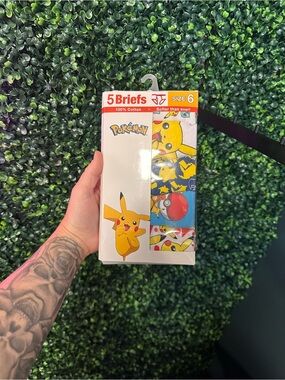 Pokemon Pikachu Boys 5-Pack Briefs Size 6